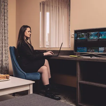 Plaza - Free Parking 3* Пловдив
