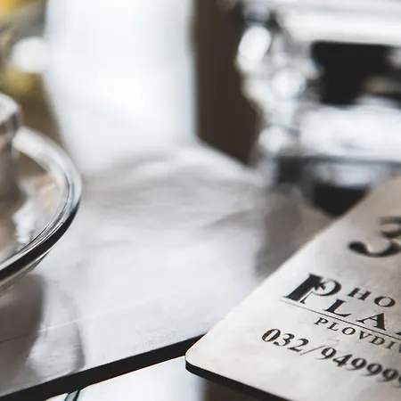 Plaza - Free Parking 3* Пловдив