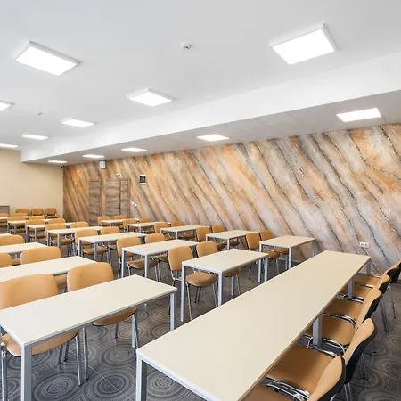 Plaza - Free Parking 3* Пловдив