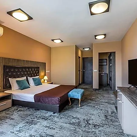 Plaza - Free Parking 3* Plovdiv